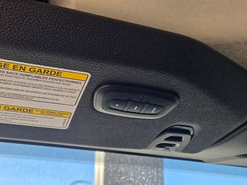 Used 2020 Jeep Wrangler Unlimited Rubicon w/ Dual Top Group image 37