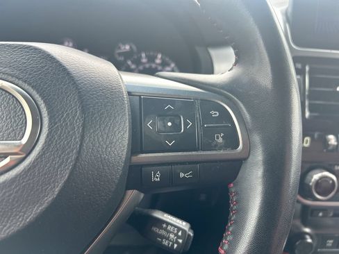 Used 2023 Lexus GX 460 Luxury w/ Accessory Package AWD/4WD image 26