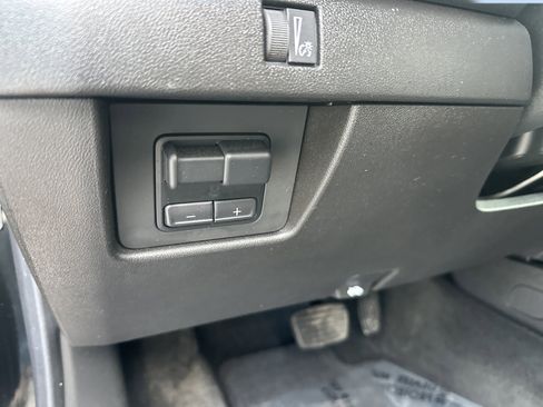 Certified 2025 Chevrolet Colorado Trail Boss image 11