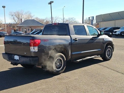 Used 2013 Toyota Tundra 4x4 CrewMax image 3