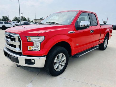 Used 2015 Ford F150 XLT w/ Equipment Group 301A Mid AWD/4WD image 27