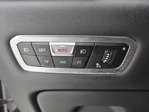 Used 2019 BMW X5 xDrive40i w/ Premium Package 2 image 39