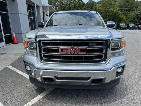 Used 2015 GMC Sierra 1500 SLT w/ SLT Crew Cab Value Package AWD/4WD image 3