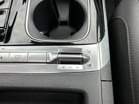 Used 2024 Kia Carnival SX Prestige FWD image 82