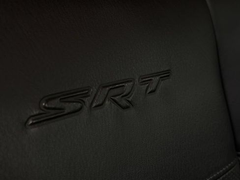 Used 2018 Jeep Grand Cherokee SRT AWD/4WD image 13