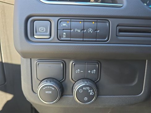 Used 2023 Chevrolet Tahoe RST image 31