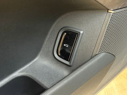 Certified 2024 Cadillac Lyriq Tech RWD image 19