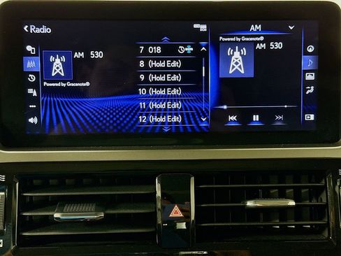 Certified 2022 Lexus GX 460 Luxury w/ Off Road Package image 15