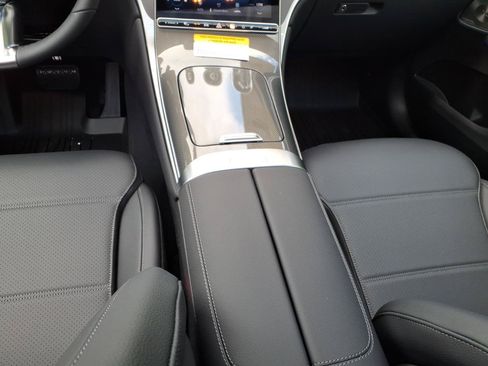 New 2026 Mercedes-Benz GLC 300 4MATIC image 24