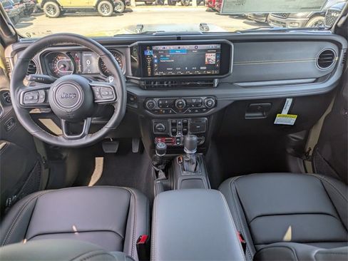 New 2025 Jeep Wrangler Unlimited Rubicon 392 image 15
