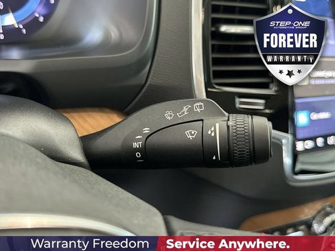 Used 2024 Volvo XC90 B6 Plus w/ Protection Package Premier AWD/4WD image 22