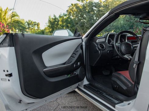 Used 2011 Chevrolet Camaro SS w/ RS Package image 29