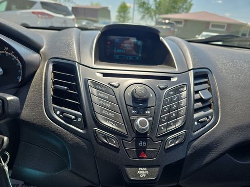 Used 2015 Ford Fiesta S FWD image 22