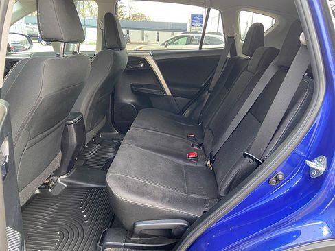 Used 2014 Toyota RAV4 XLE image 20