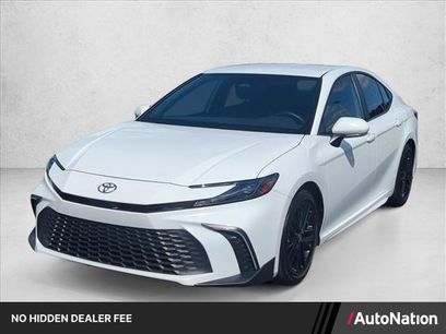 Used 2025 Toyota Camry SE w/ Convenience Package