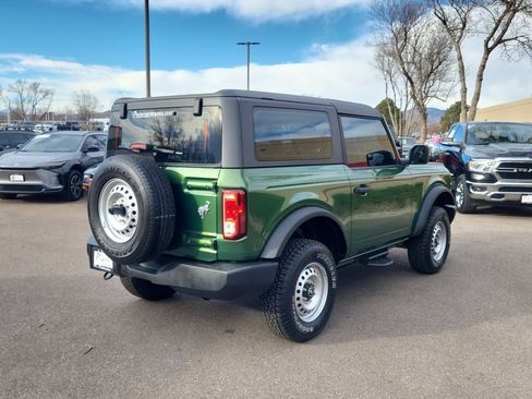 Used 2022 Ford Bronco 2-Door image 2