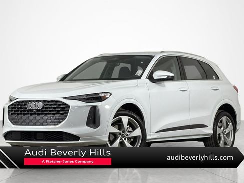 Used 2025 Audi Q5 Premium Plus w/ Premium Plus AWD/4WD image 1