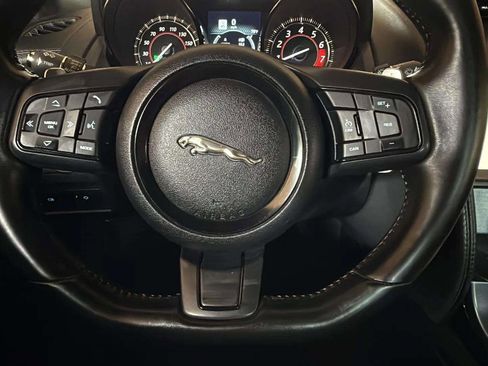 Used 2019 Jaguar F-TYPE Coupe image 12