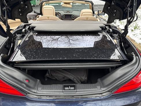 Used 2013 Mercedes-Benz SL 550 image 47