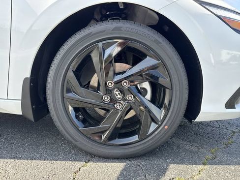 New 2026 Hyundai Elantra SEL Sport Premium FWD image 14