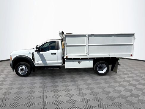 Used 2023 Ford F550 4x4 Regular Cab Super Duty image 4