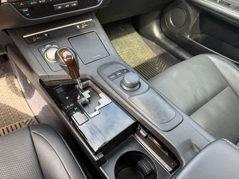 Used 2015 Lexus ES 350 w/ Premium Package image 13