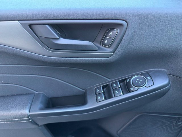 Used 2024 Ford Escape Active w/ Cold Weather Package FWD image 28
