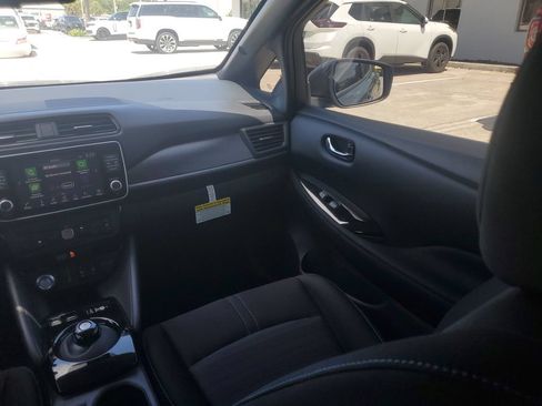 New 2025 Nissan Leaf SV Plus FWD image 23