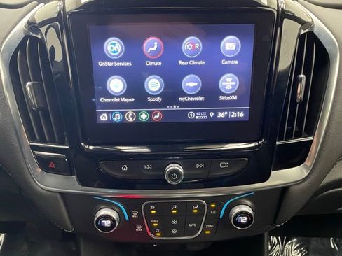 Certified 2022 Chevrolet Traverse LT w/ Midnight/Sport Edition image 3