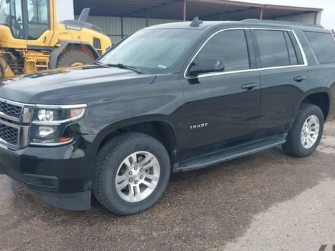 Used 2018 Chevrolet Tahoe LS w/ Skid Plate Package AWD/4WD image 2
