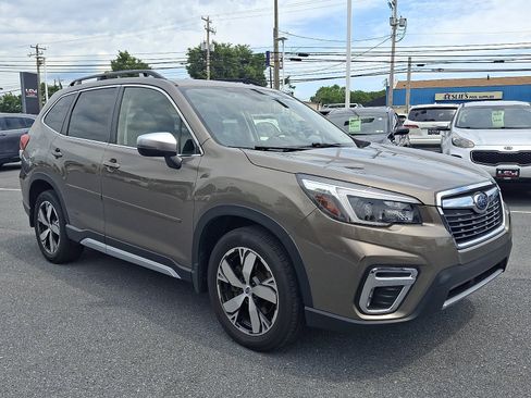 Used 2021 Subaru Forester Touring AWD/4WD image 3