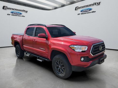 Used 2023 Toyota Tacoma SR5 image 3