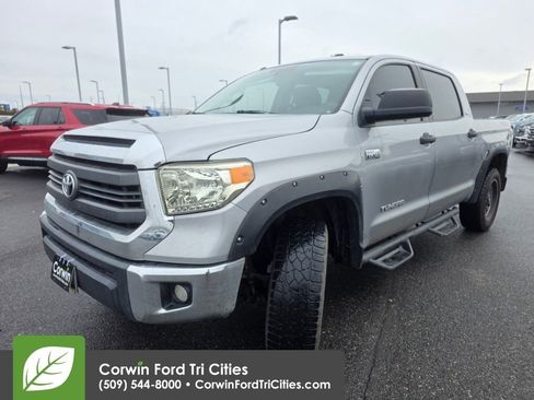 Used 2015 Toyota Tundra SR5 w/ TRD Off Road Package image 5