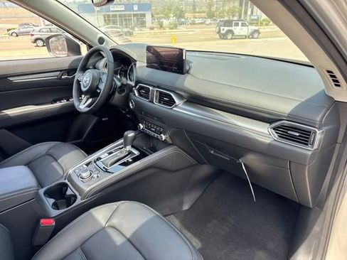 New 2025 MAZDA CX-5 AWD 2.5 S w/ Premium Plus Pkg image 24