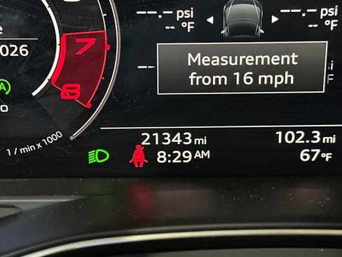 Used 2022 Audi RS 6 AWD/4WD image 27