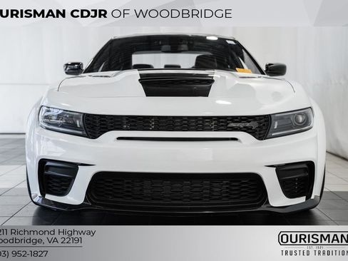Used 2023 Dodge Charger SRT Hellcat w/ Harman/Kardon Audio Group image 2