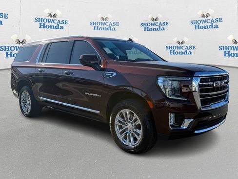 Used 2023 GMC Yukon XL SLT image 10