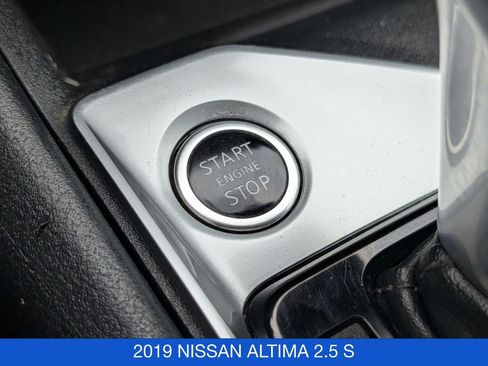 Used 2019 Nissan Altima 2.5 S FWD image 23