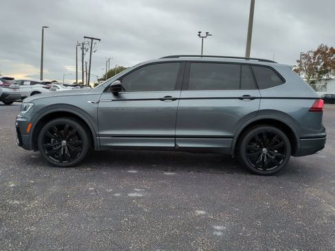 Used 2021 Volkswagen Tiguan SE R-Line image 7