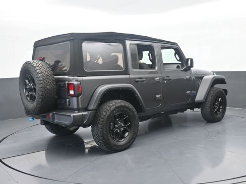 Used 2024 Jeep Wrangler Unlimited AWD/4WD image 6