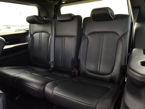 Used 2023 Jeep Grand Wagoneer Series II image 31