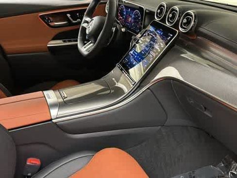 Certified 2026 Mercedes-Benz GLC 43 AMG 4MATIC image 36