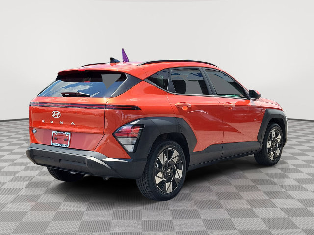 Used 2024 Hyundai Kona SEL FWD image 5