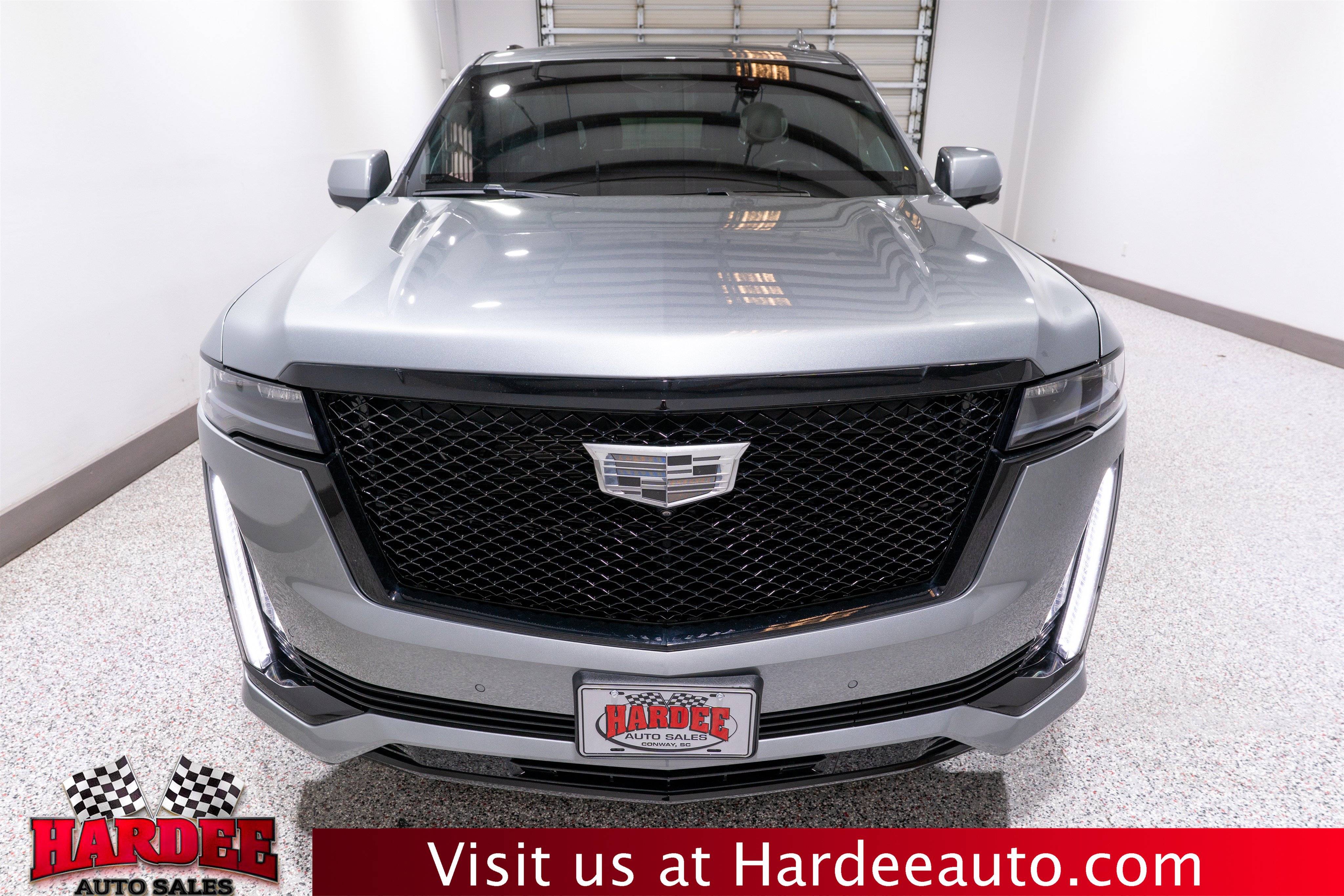 Used 2024 Cadillac Escalade ESV Sport Platinum w/ LPO, ONYX Package AWD/4WD image 7