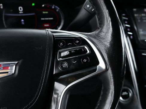 Used 2019 Cadillac Escalade Platinum AWD/4WD image 27