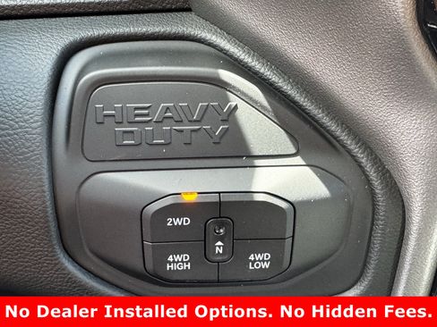 New 2026 RAM 2500 Laramie AWD/4WD image 16