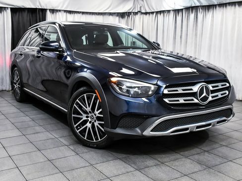 Used 2022 Mercedes-Benz E 450 4MATIC All-Terrain Wagon image 3