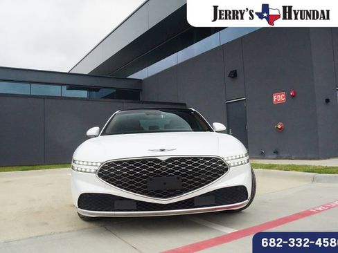 Used 2023 Genesis G90 3.5T image 2