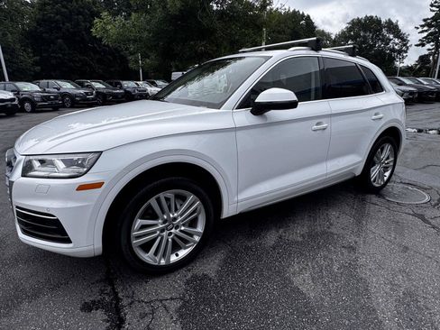 Used 2018 Audi Q5 2.0T Premium Plus w/ Premium Plus Package AWD/4WD image 3