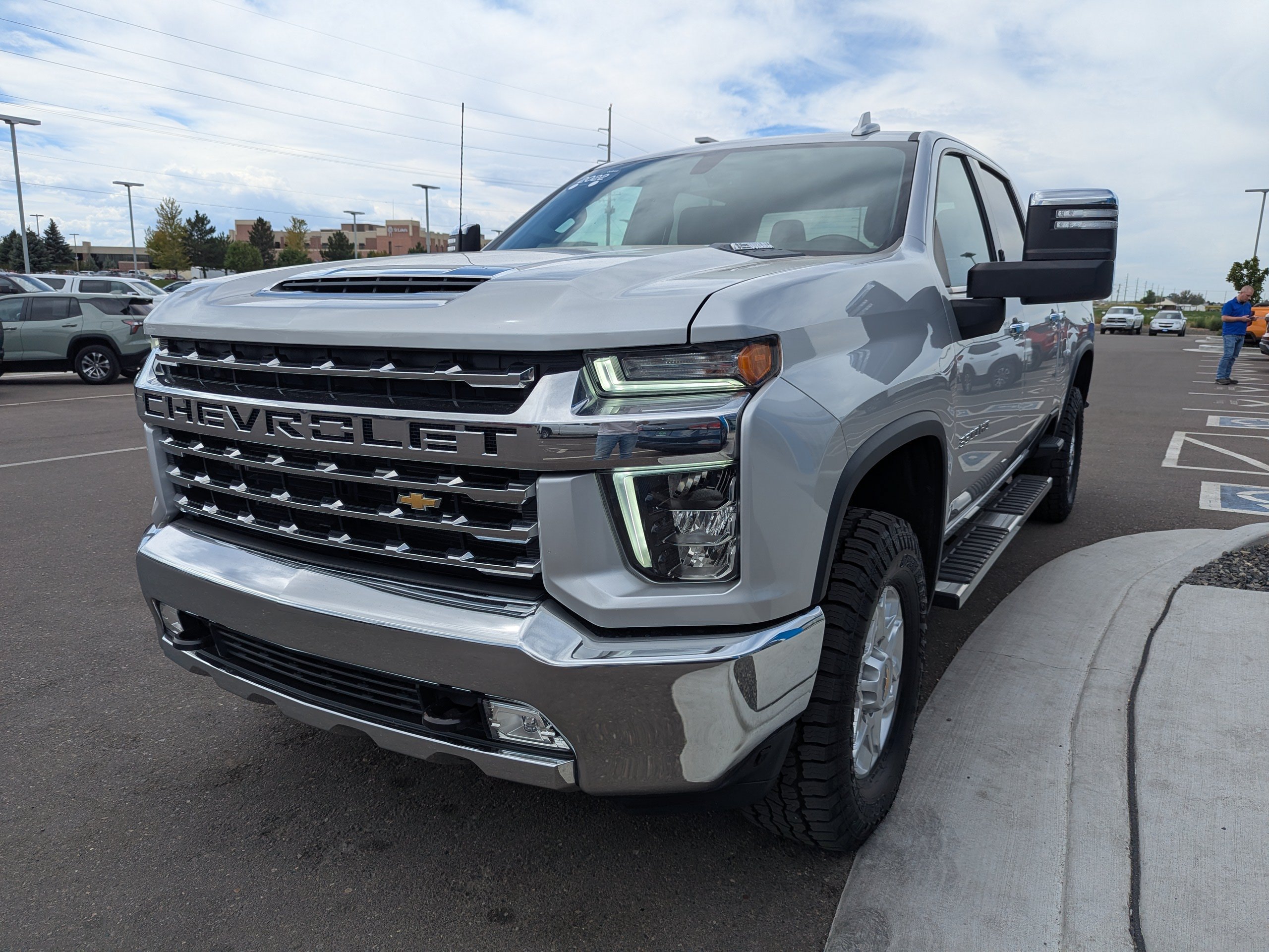 Used 2022 Chevrolet Silverado 3500 LTZ AWD/4WD image 6